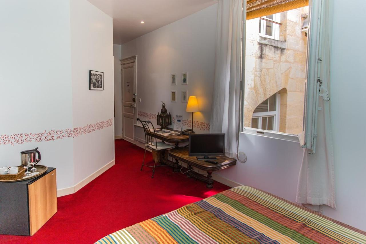 بوردو Maison D'Hotes Chambre En Ville الغرفة الصورة