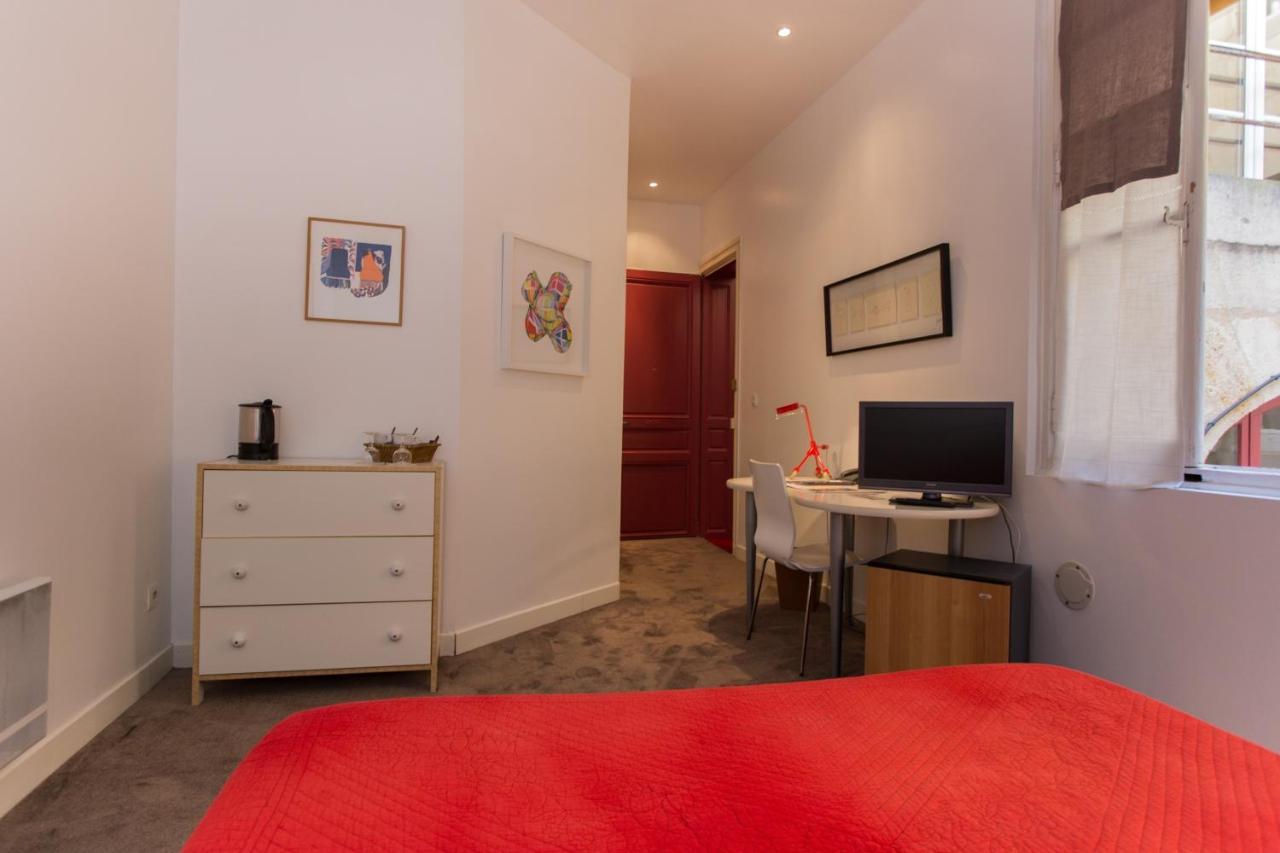 بوردو Maison D'Hotes Chambre En Ville الغرفة الصورة