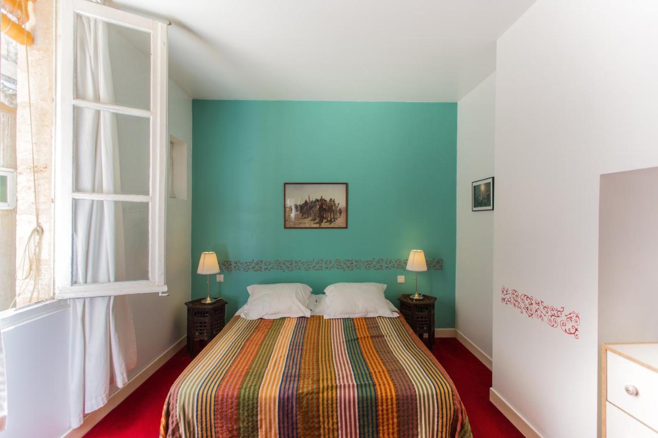 بوردو Maison D'Hotes Chambre En Ville الغرفة الصورة